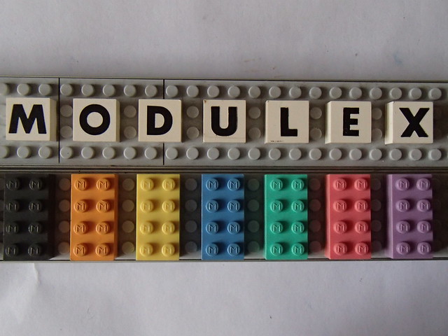 LEGO: Modulex bright