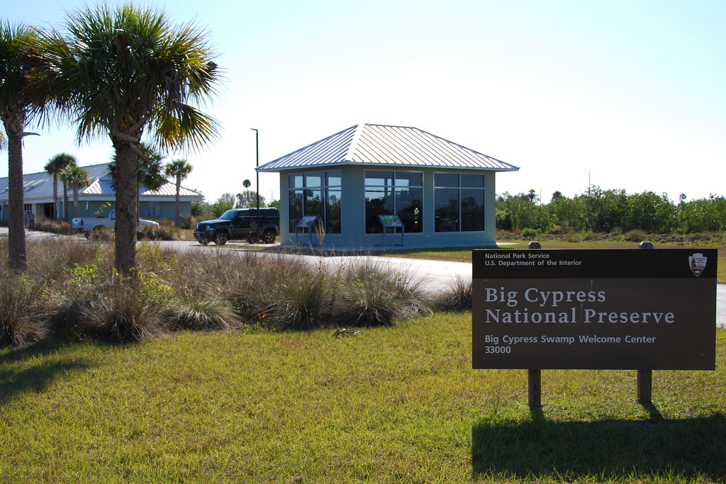 01 - Big Cypress NP - the Welcome Center in Ochopee