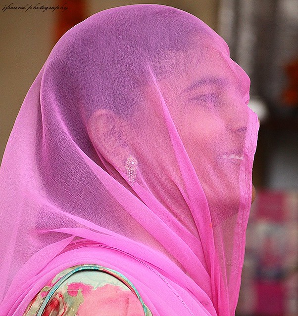 Indian wedding guest, Jaipur, Rjasthan