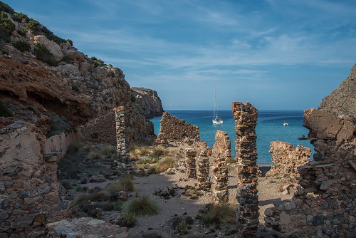 beach ruins day sardinia spiaggia rovine villaggiominerario buggerru miningvillage caladomestica pwpartlycloudy