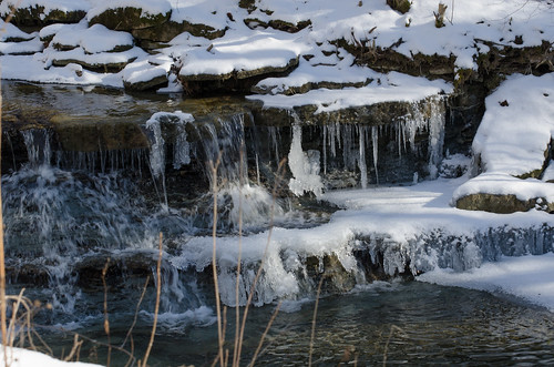 winter ohio waterfalls streams milford cincinnatinaturecenter rowewoods aveysrun