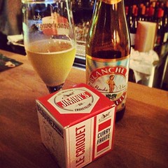#Apéro Criquet au Curry et #Bière Blanche de Bruxelles #jimini_s