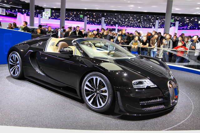 IAA 2013 - Bugatti Veyron Vitesse Legend Edition Jean Bugatti 02