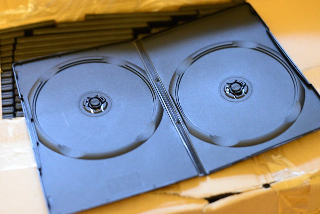 Double CD / DVD Hüllen / SINGLE DVD Cases / STANDARD Black Single DVD Cases 9mm & 14mm