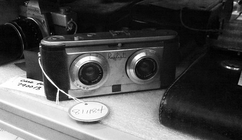 "Realist 45" Stereo Camera / Appareil photo stéréo « Realist 45 » | by @M_Labrecque
