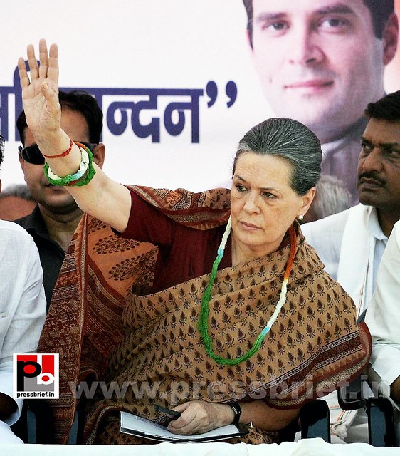 Sonia Gandhi in Muzaffarpur, Bihar 02