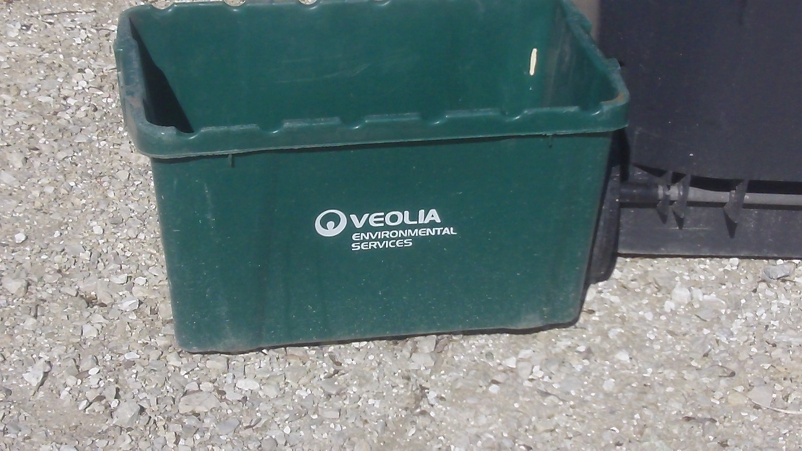 Veolia 18 Gallon Recycle Tub Lets Hope This Gets Re Brande