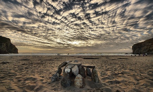 sunset sea sky people beach sand cornwall pentax pebbles cliffs porthtowan k20d sigma816mm