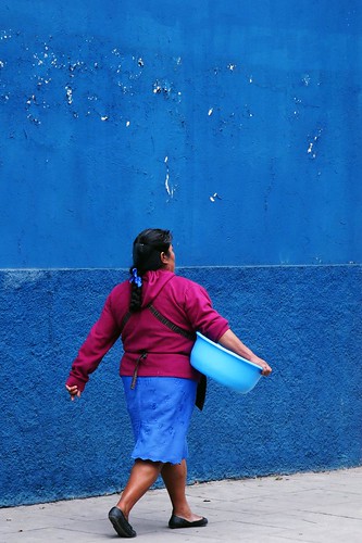 blue walking mexico candid ngc streetphotography oaxaca worldtrekker indigenousmexicanwoman