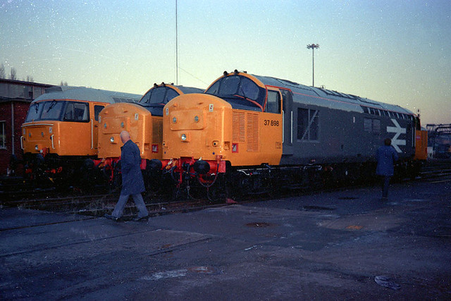 37898 & 37899, Crewe, December 14th 1986