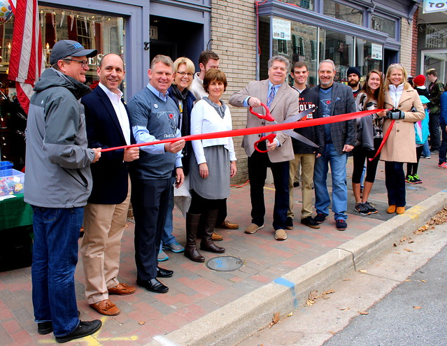 Ellicott City, Maryland Main Street Revival - Grand Reopening Of Cottage Antiques, Blair Jett With County Executive Allan Kittleman, November 26, 2016