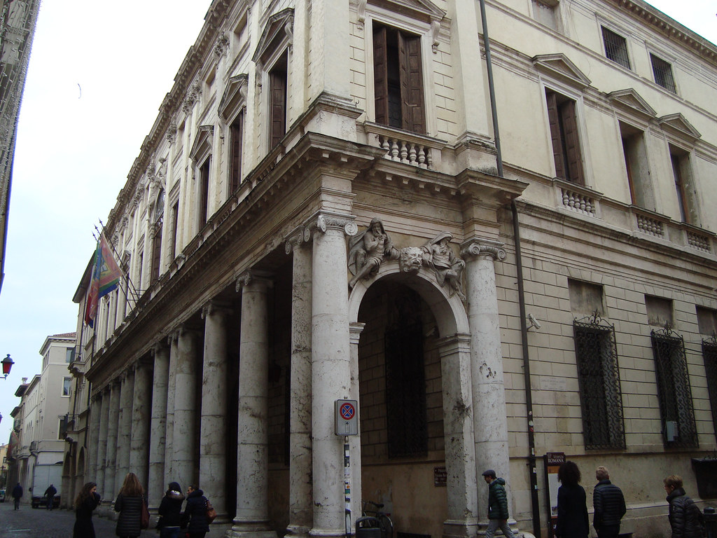 Palazzo Trissino, Scamozzi - now the town hall | joanna.innes | Flickr