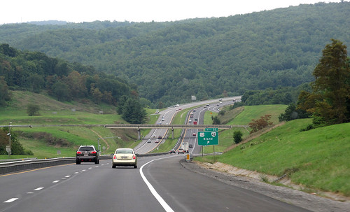 auto road travel trees vacation mountain mountains travelling cars car forest landscape virginia highway driving roadtrip automotive va valley bland highways interstate roads vacations valleys interstatehighway
