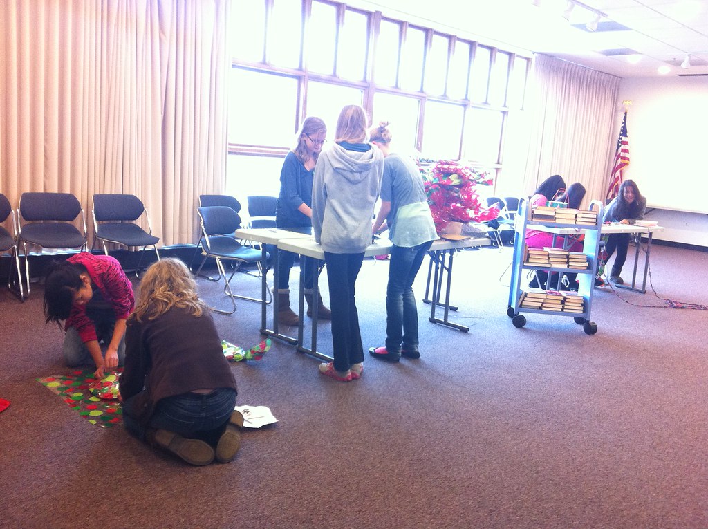 Teen Decorating Days | Westmont Public Library | Flickr