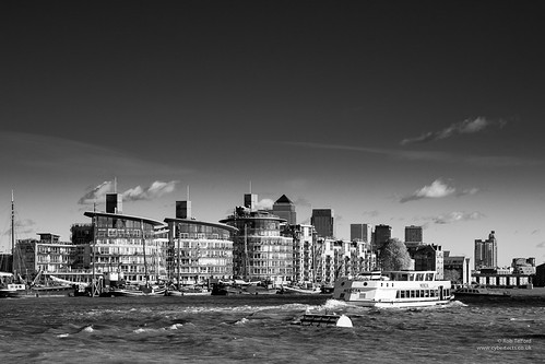 Wapping & Canary Wharf | by cybertect