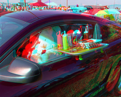 cars graffiti stereoscopic stereophoto anaglyph iowa nights anaglyphs onawa 0615 redcyan 3dimages 3dphoto 3dphotos 3dpictures stereopicture