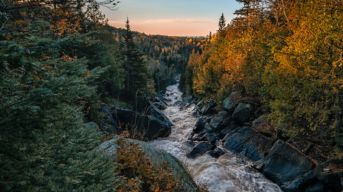 lutsen minnesota river stream landscape water outdoor waterfall pentax northshore skiing skislopes autumn fall colors lakesuperior
