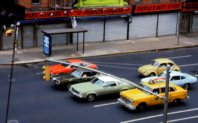 A SUNDAY MORNING, NEW YORK 1978