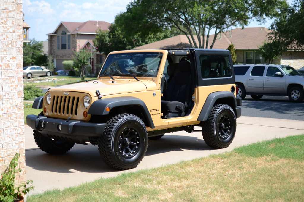 2013 Jeep Wrangler Dune by mrJasonWeaver. 