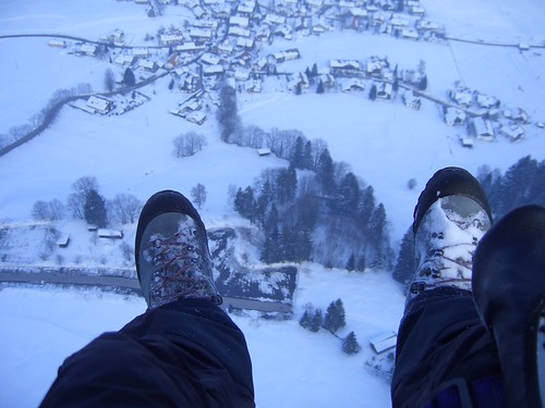 Schnee an den Schuhen über Bolsterlang | View this location … | Flickr