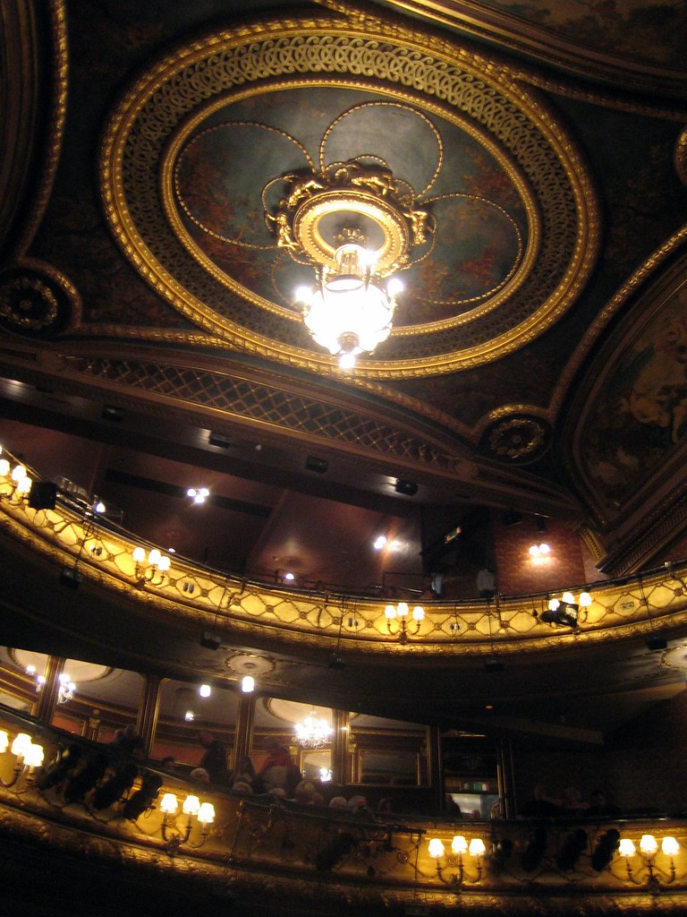 Арх. Джон Нэш. Theatre Royal Haymarket, Лондон.