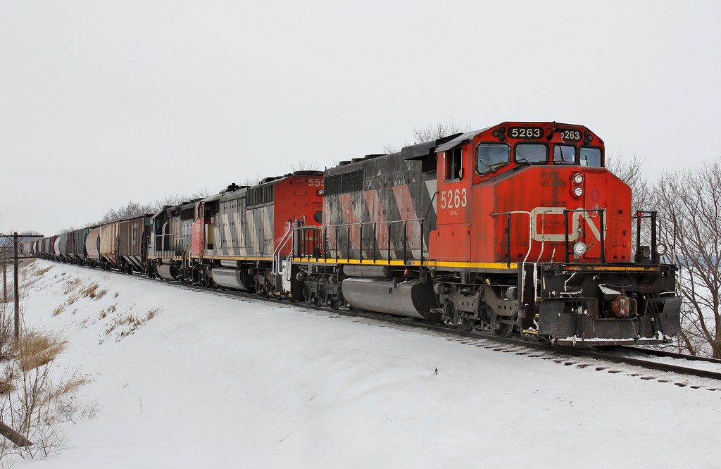 CN 5263 East in Burlington,Illinois on February 4,2014.