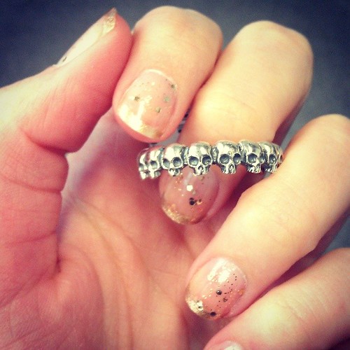 Skull eternity ring: yay or nay? | by Dbleplus