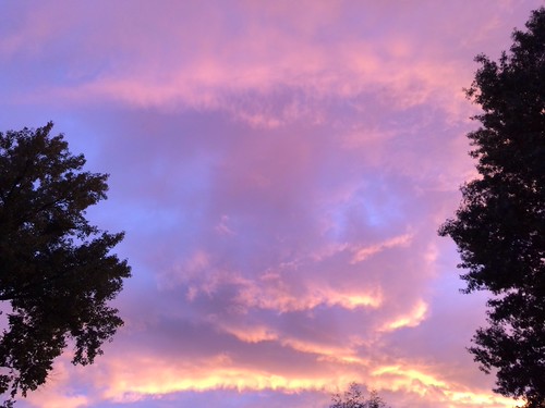 Fiery Sunset. by DigDoug, Made me look up "gods of dusk" on wikipedia.
sunset shalim hespira iphone5s uploaded:by=fl