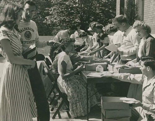 #TBT to students registering on campus to vote in the 1948 election when President Harry S. Truman ran against Thomas E. Dewey. We hope our students are making a difference and exercising their right to vote in the election this year!