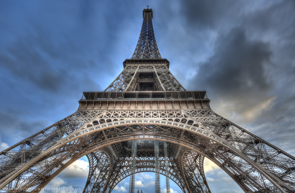 Eiffel Tower HDR