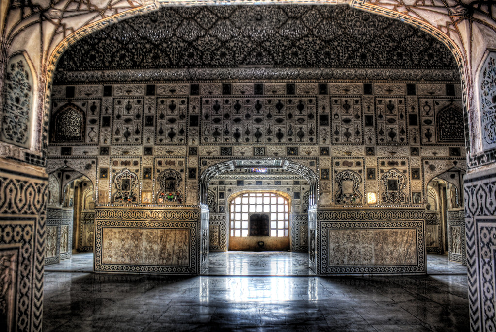 Jaipur IND - Amber Fort - Sheesh Mahal Interior