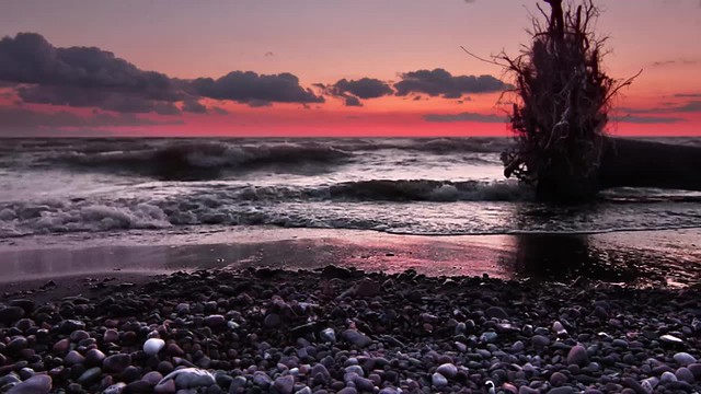 Lake Erie Sunset In Slow Motion - NY