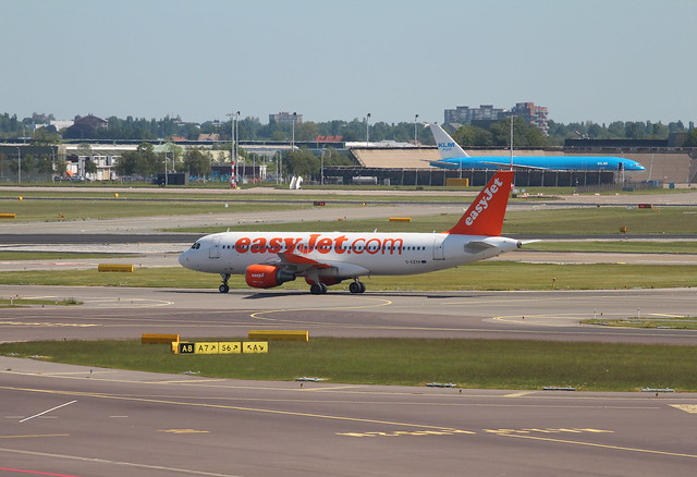 easyJet G-EZTH Taxiing to Stand Schipol