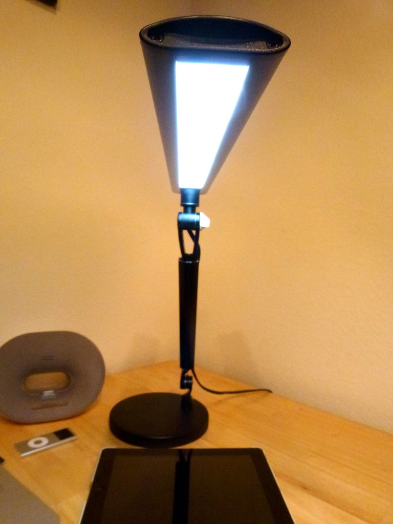 Lightwell S450 by Lumiy LED Desk Lamp Amazon Apple 1150242… | Flickr