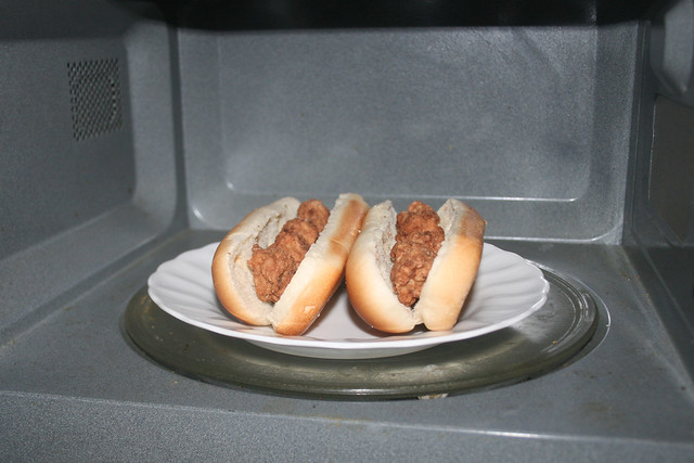 04 - Abbelen Schweden Dog - In Mikrowelle erhitzen / Heat in microwave