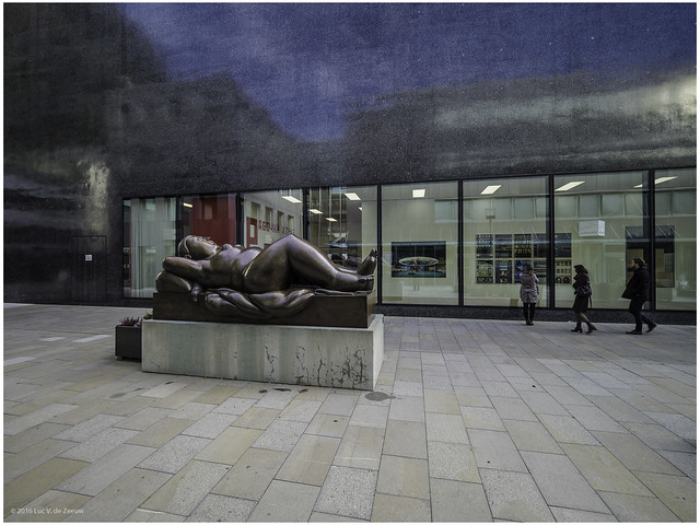 Fernando Botero, Ruhende Frau, Kunstmuseum Liechtenstein