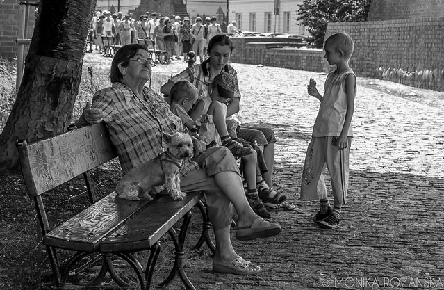 Relaxing afternoon in Warsaw Old Town