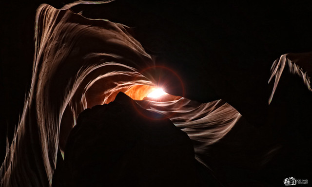 I See The Light - Upper Antelope Canyon - Arizona - USA