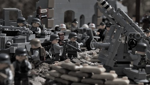 Diorama 3 FlaK 88 | by Joe Brick