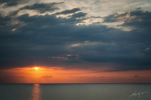 light sea sun water clouds landscape bay nikon top jamaica hdr blending montego caribic d300s
