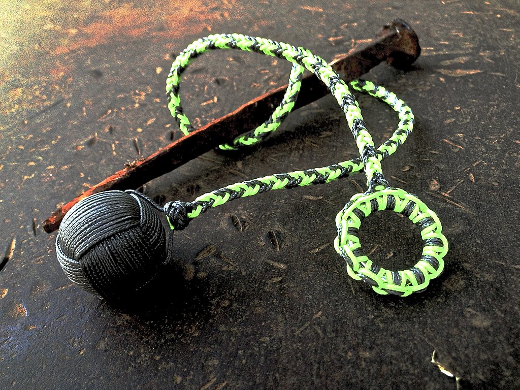 Micro paracord monkey's fist, Using micro paracord for stit…