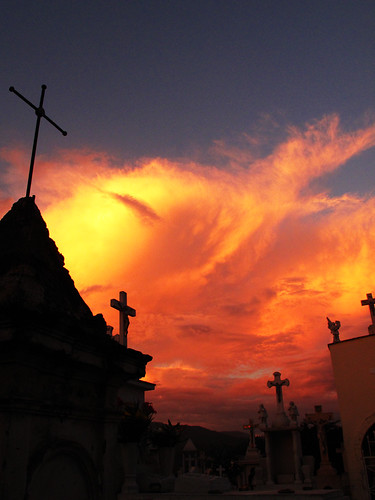Croix by Lupián, Panteón de Tecolotlán