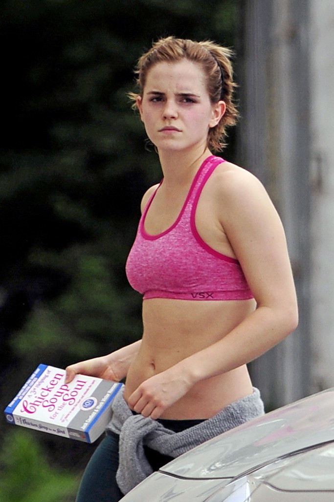 Bra emma watson Emma Watson