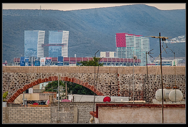 Estadio Corregidora de Querétaro desde el Mirador de los Arcos
