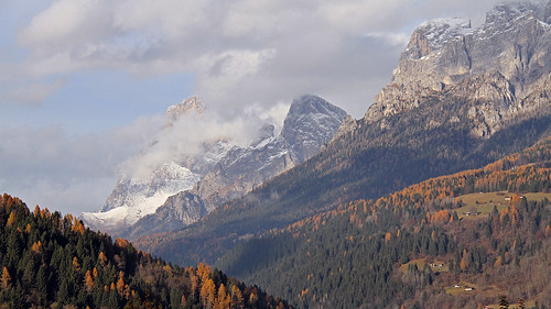 italy trentino alps easternalps dolomites palagroup mountains autumn