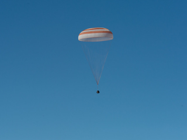 Expedition 35 Landing