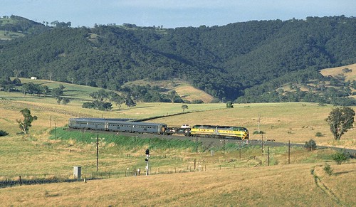 aus film pentax rail railroad rural indianpacific standardgauge negative colournegative clpclass kodakroyal railway railways dieselpower australia nsw newsouthwales