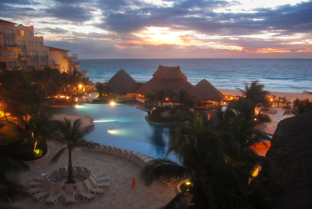 Dawn before Sunrise, Cancun