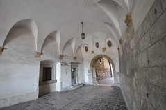 Arched entrance to courtyard of Wawel Royal Castle
