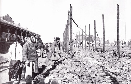 汉口某火车站被清军放火烧毁 1911 Revolution, Hankow Railway Station Destroyed